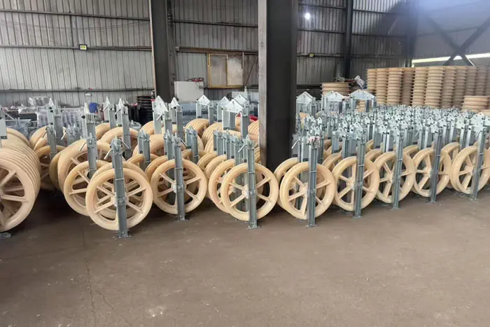 Log 7:  Changshi Electric successfully exported large-diameter stringing blocks and their associated